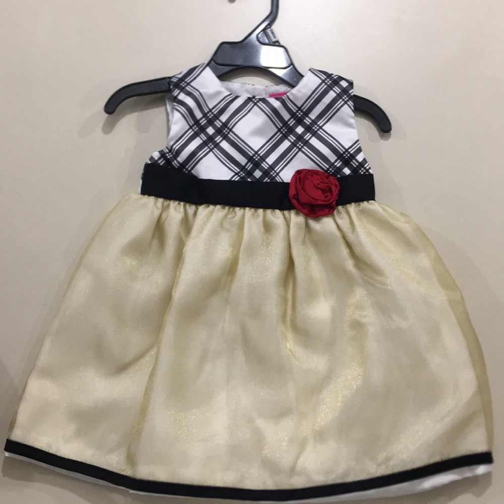 Girls dress